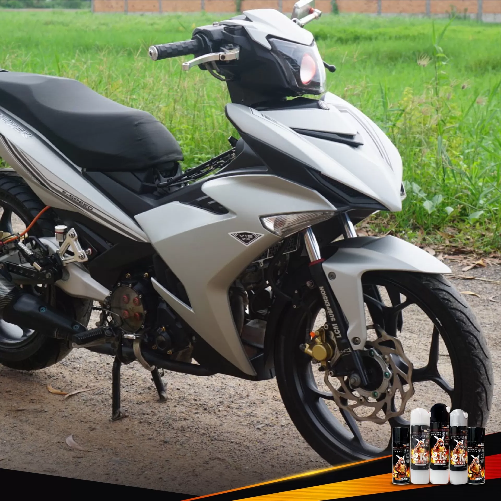 Sơn Xịt Samurai H111 – Bạc Ánh Kim Sáng Bóng, Đẳng Cấp