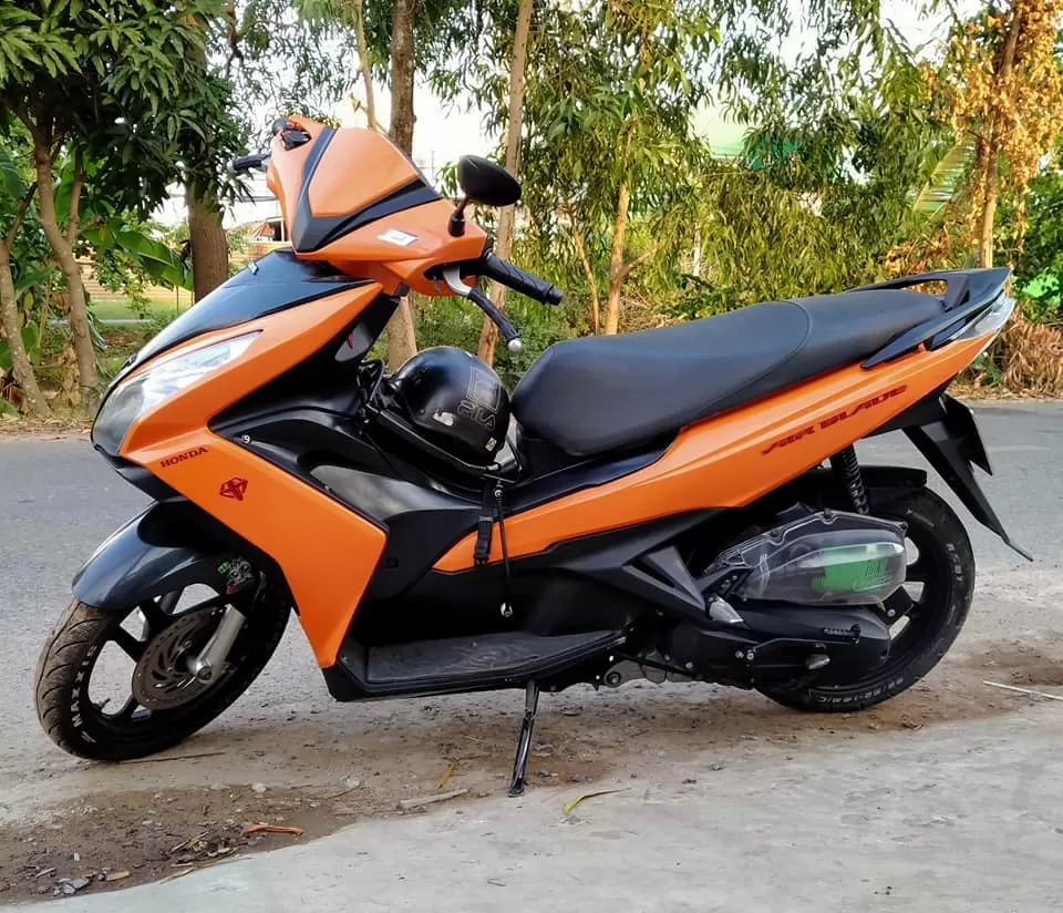 Sơn xịt Samurai H351P màu cam – nổi bật, cá tính, bền màu, nhanh khô