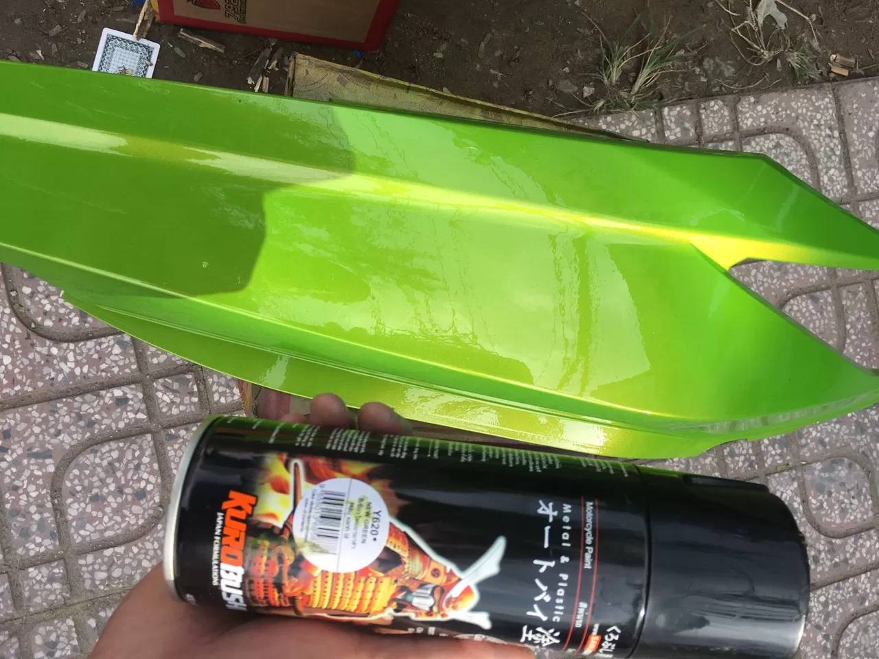 Sơn xịt Samurai Y620 màu xanh lá non – tươi mát, nổi bật, bám tốt, khô nhanh
