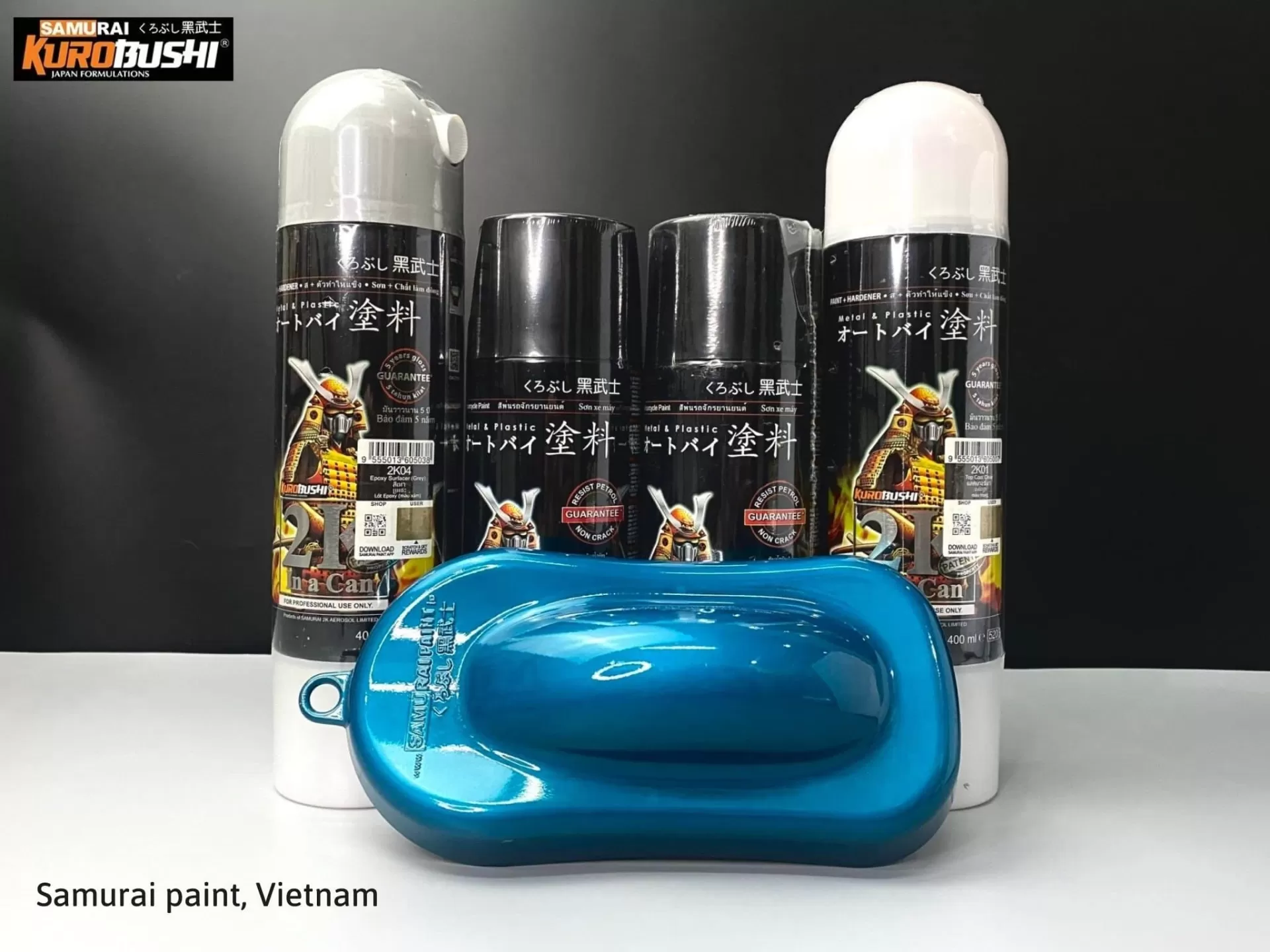 Sơn xịt Samurai Y640 – màu xanh nổi bật, sắc xanh rõ nét, khô nhanh, bám chắc, bề mặt mịn đẹp