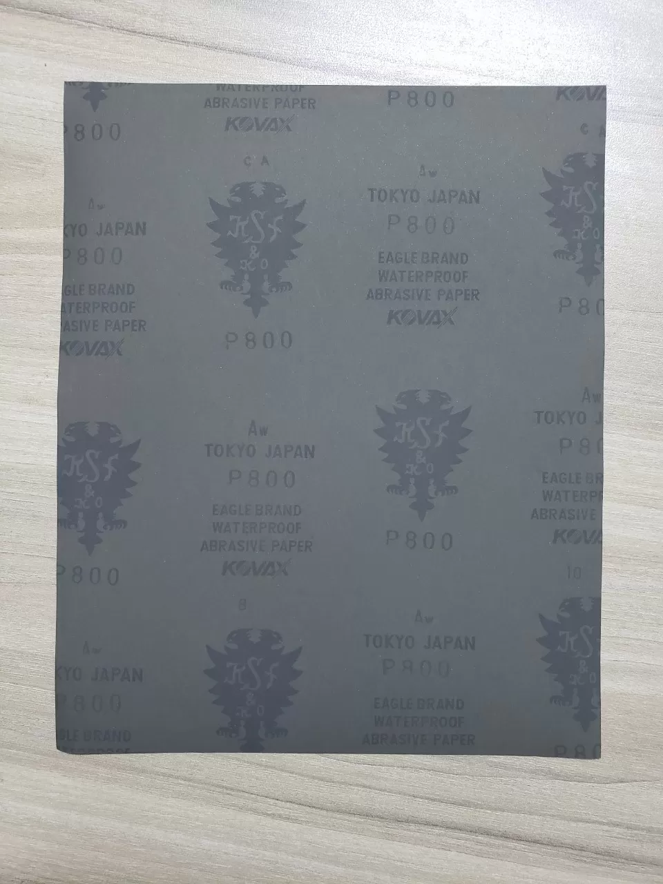 Sơn xịt Samurai K430 – màu trắng ánh kim sang trọng, bề mặt sáng đẹp, bám chắc, khô nhanh, lên màu đều