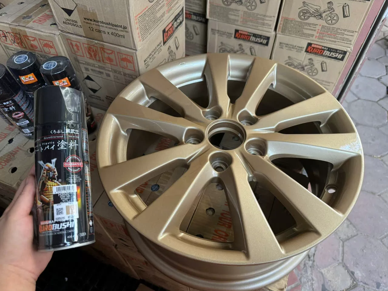 Sơn xịt Samurai H2020 màu kem sáng – tinh tế, hiện đại, bám dính tốt, nhanh khô